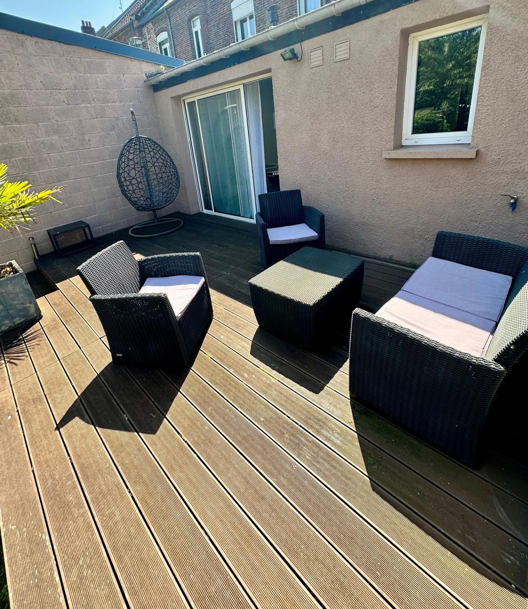 Apartment Oasis Citadine Terrasse Intime Jardin Privatif En Plein Centre 70m2