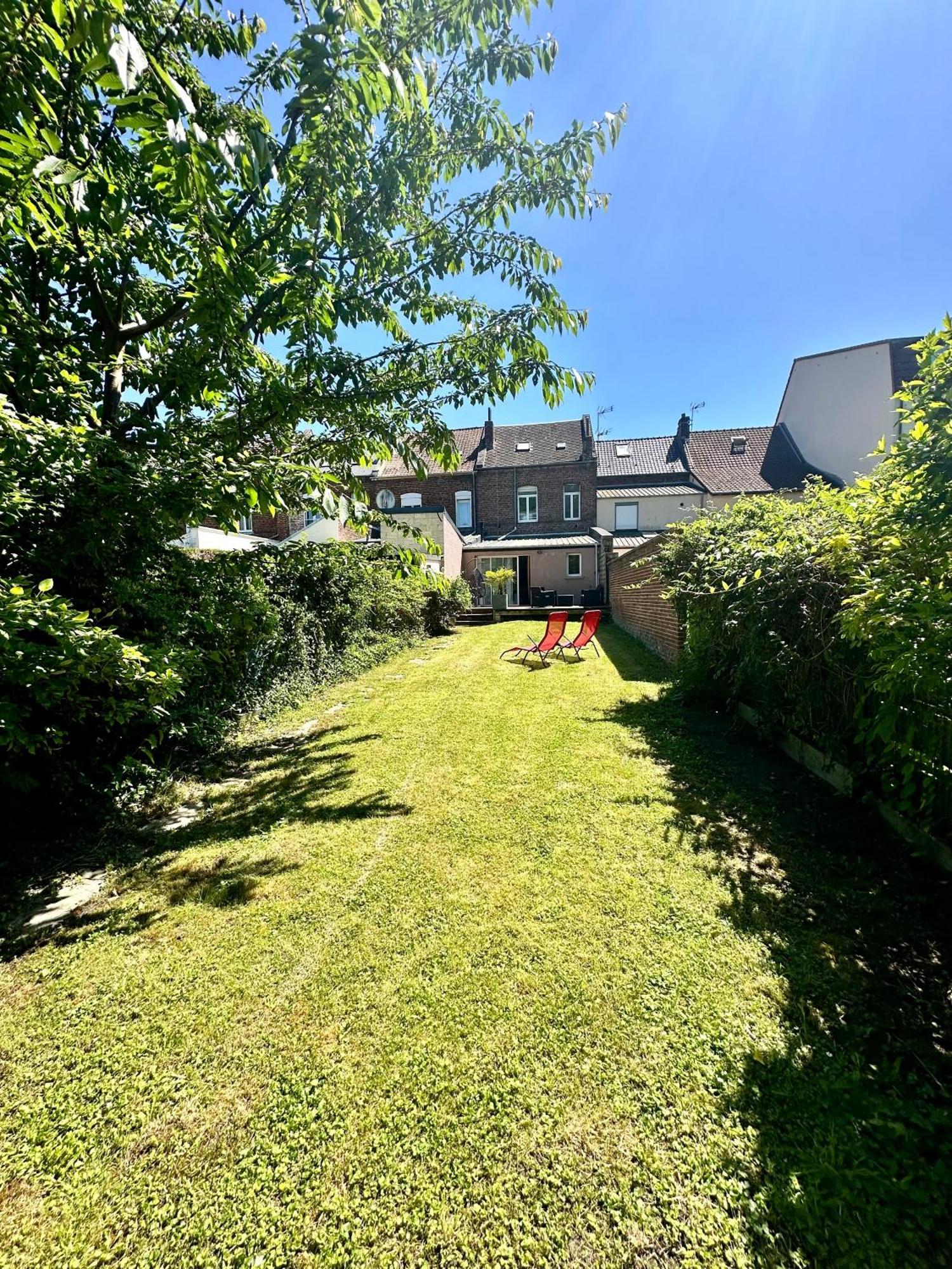 Oasis Citadine Terrasse Intime Jardin Privatif En Plein Centre 70m2 Apartment